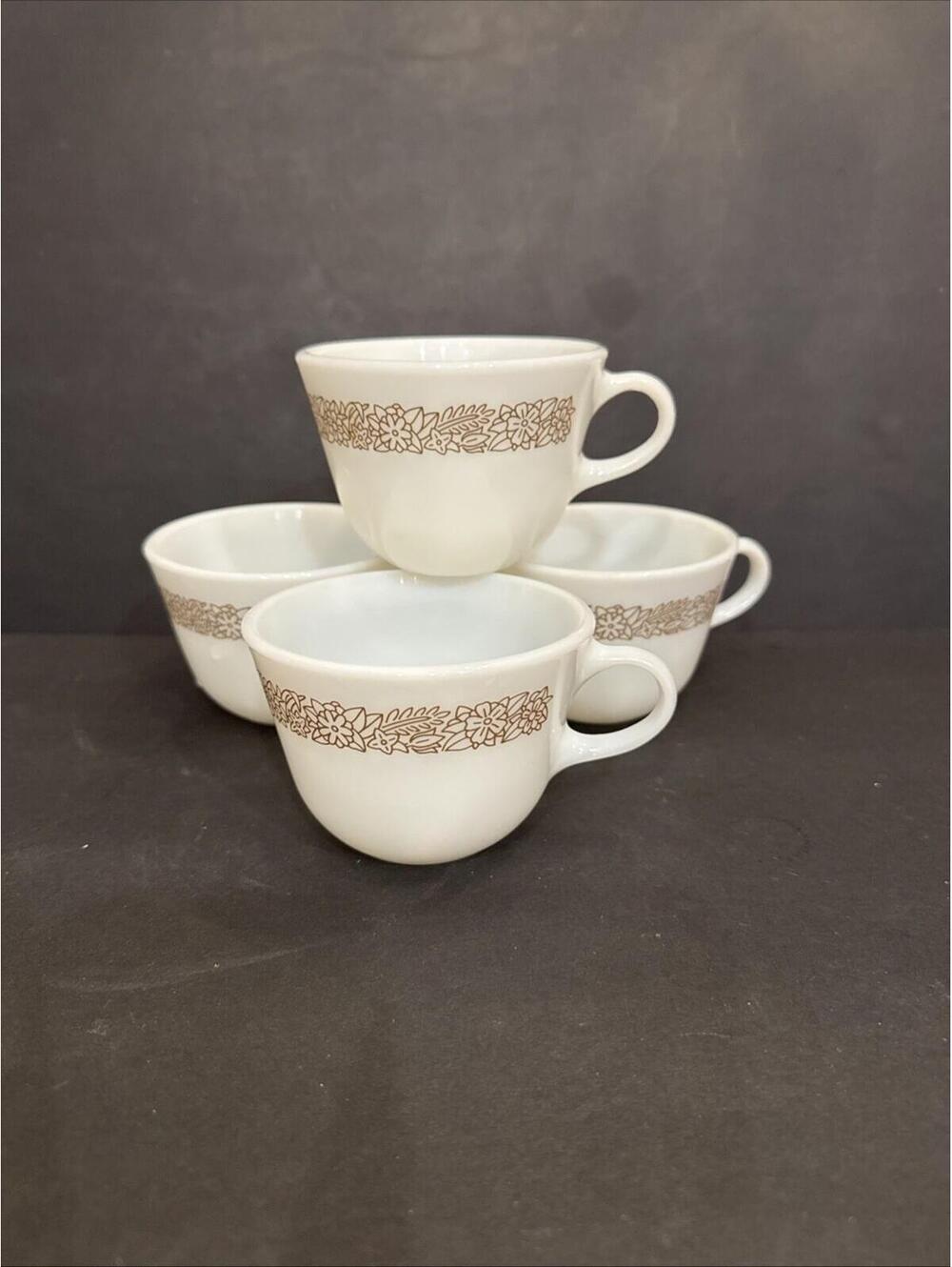 Vintage (4) Corelle Woodland Brown Cup Set